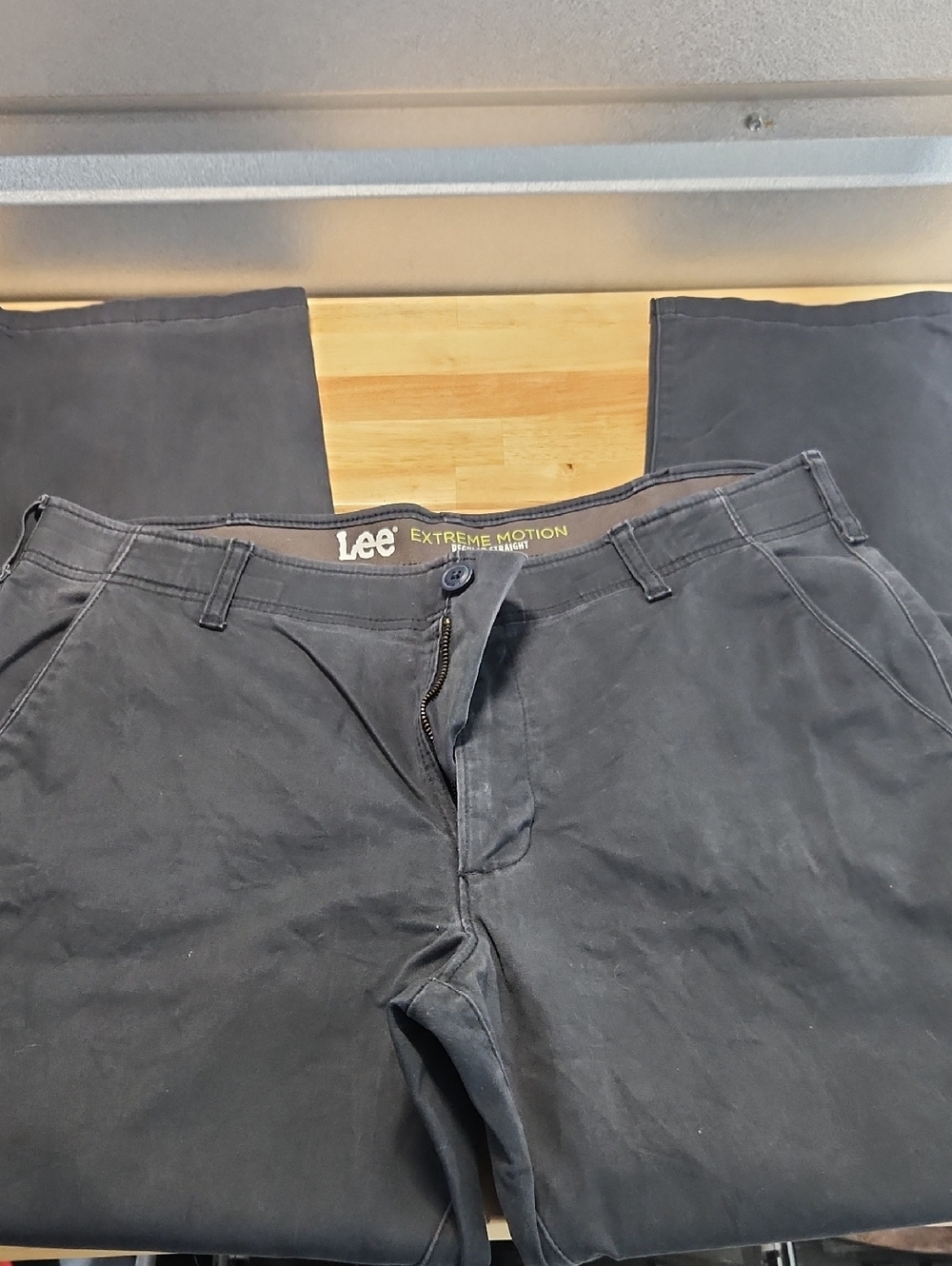 Lee Men's Extreme Motion Pants